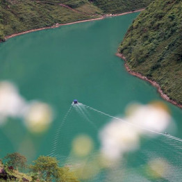 HÀ GIANG - LŨNG CÚ - SÔNG NHO QUẾ